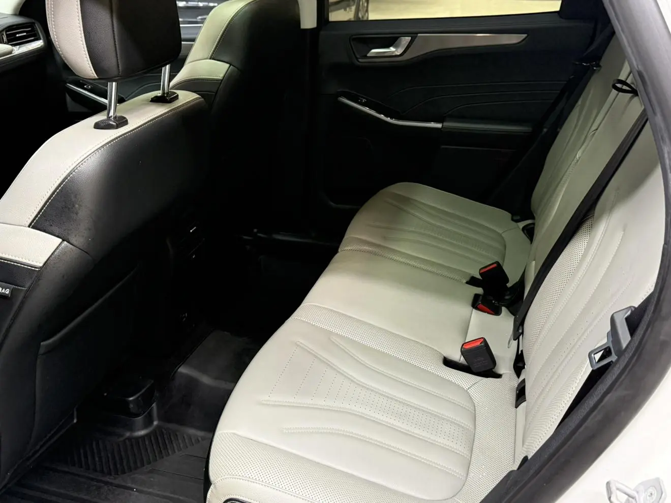 Ford Escape 2020 EcoBoost 245 2WD Shine