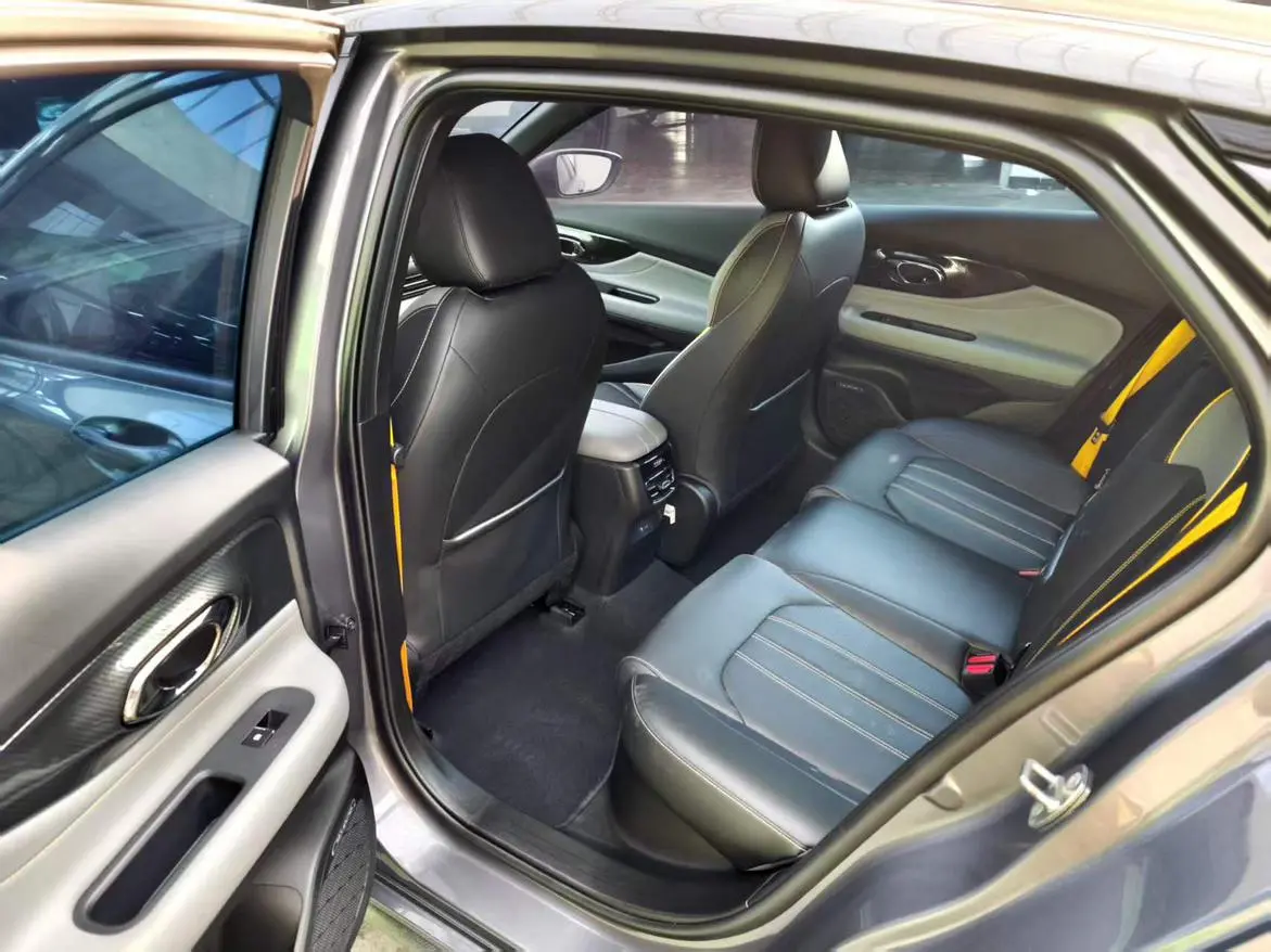 GAC Trumpchi Empow 2021 270T J11