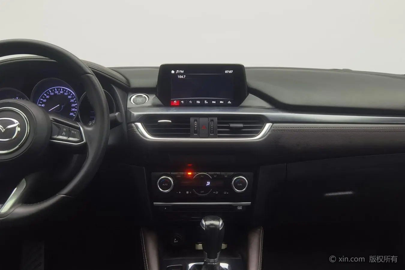 Mazda Atenza 2018 2.0L Blue Sky Luxury China VI