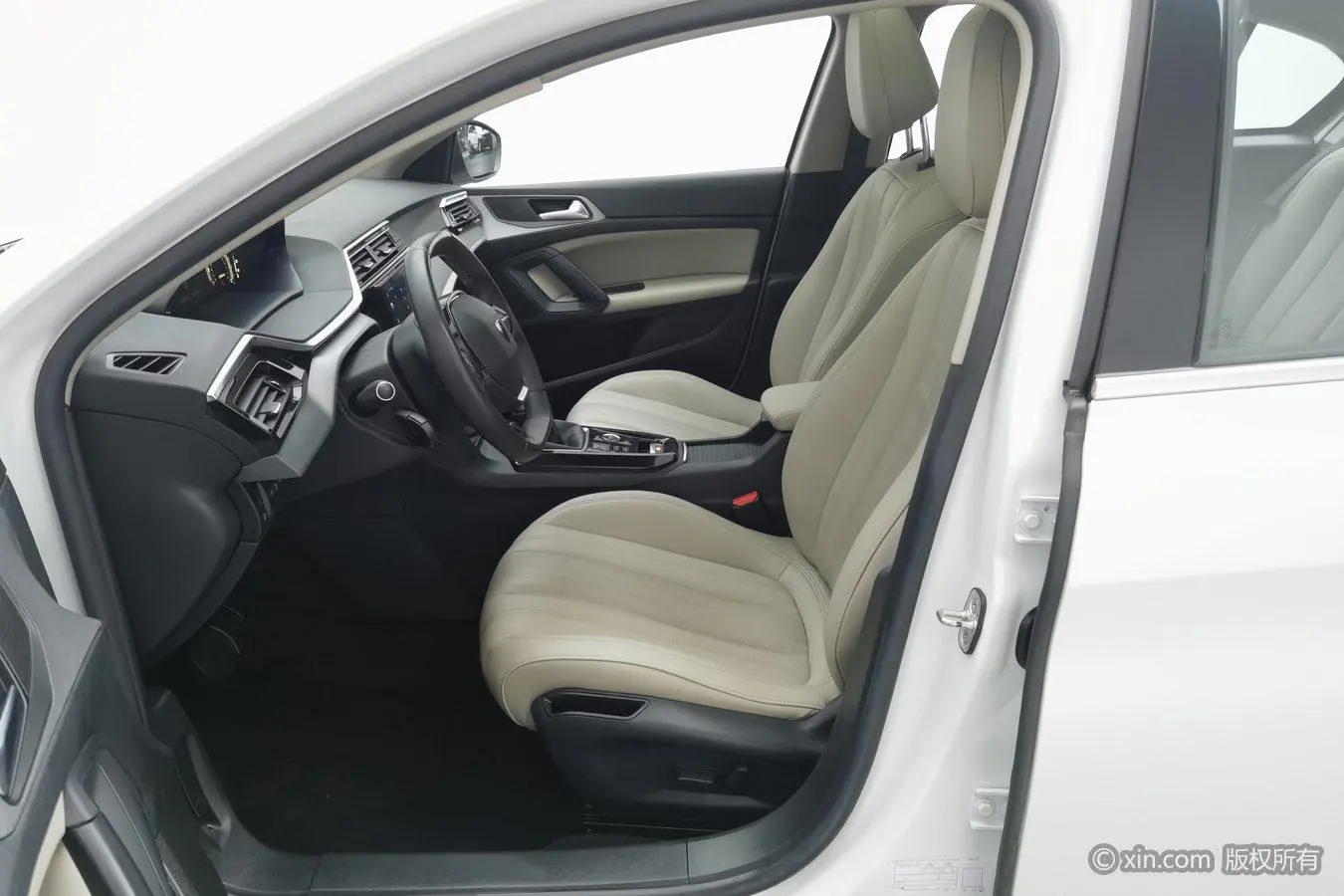 Peugeot 408 2022 1.6T