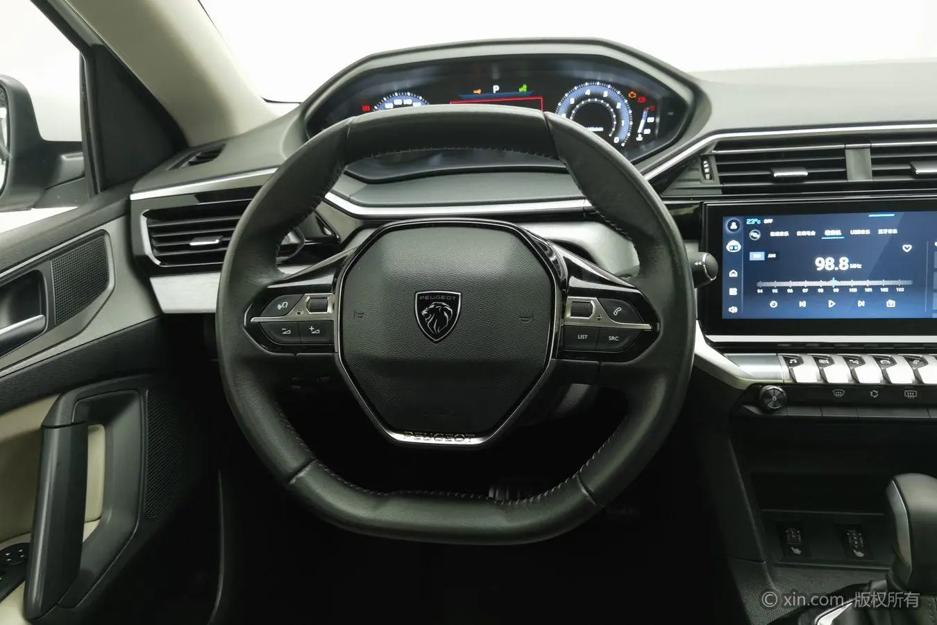 Peugeot 408 2022 1.6T