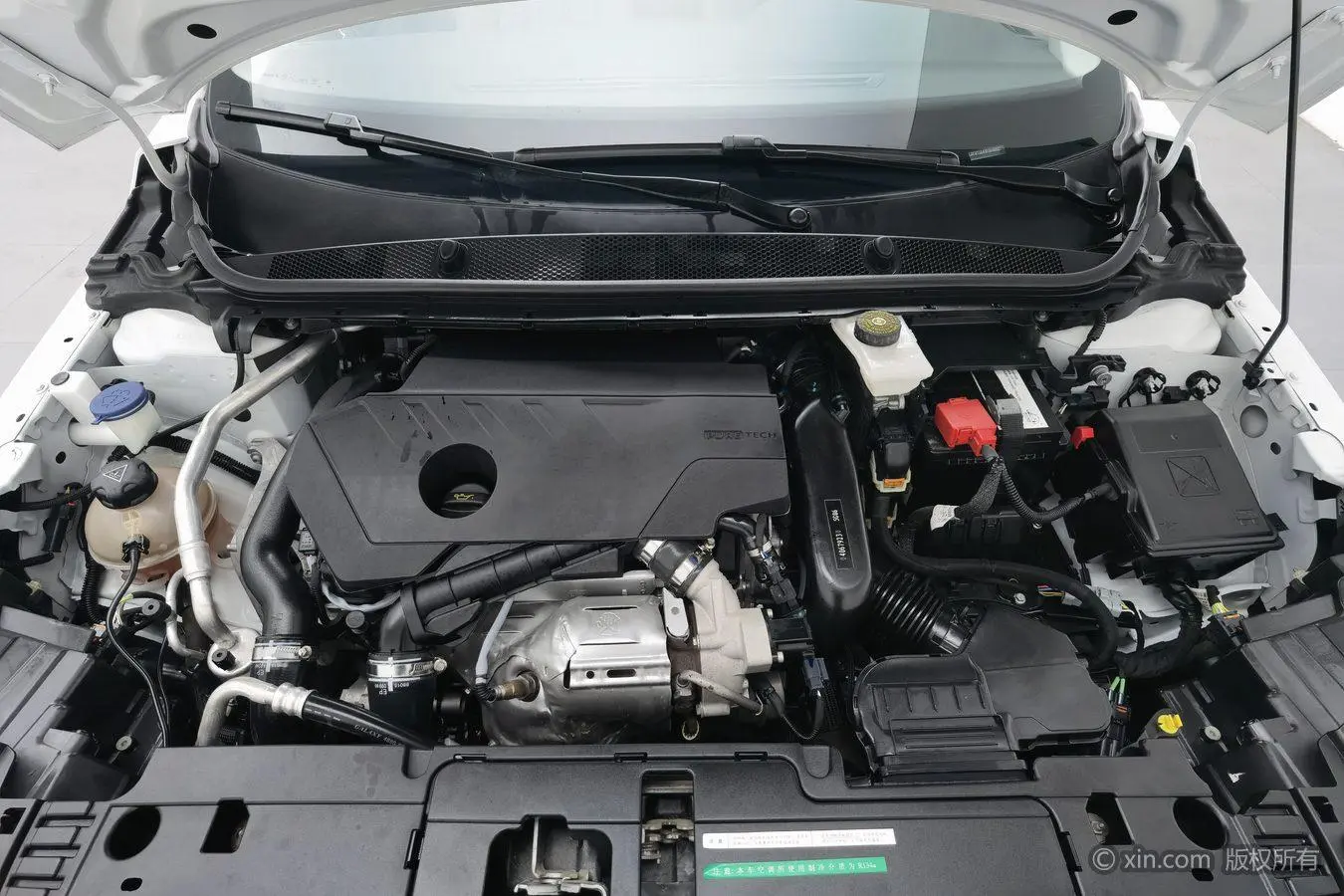 Peugeot 408 2022 1.6T