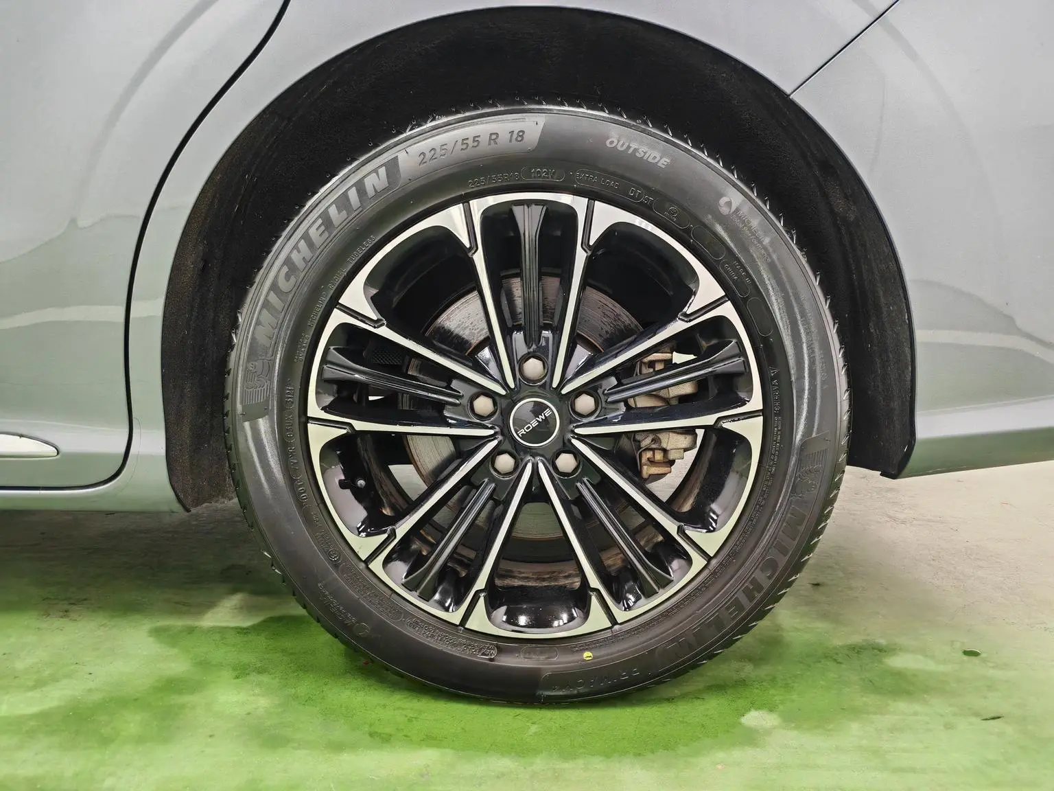Roewe iMAX8 2022 400TGI Distinguished