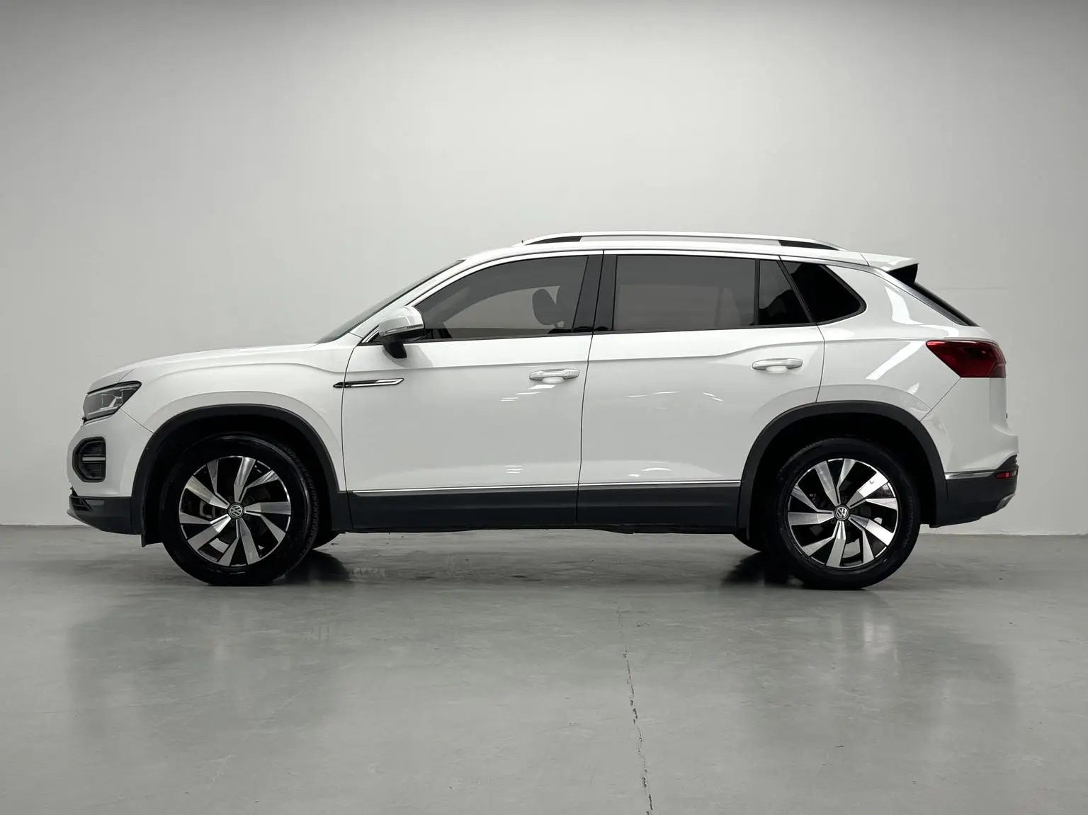 Volkswagen Tayron 2021 330TSI 2WD Luxury Connected
