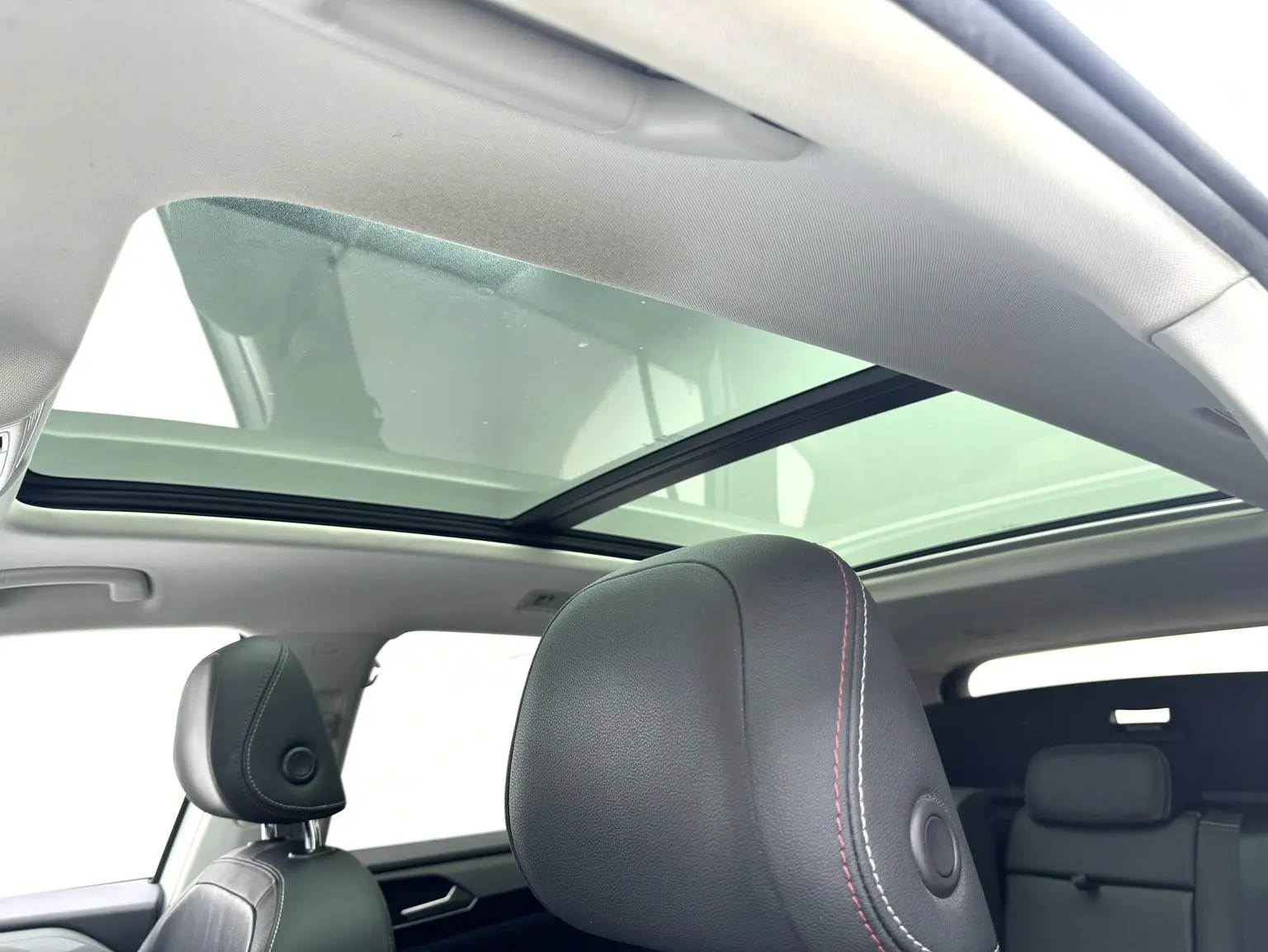 Volkswagen Tayron 2021 330TSI 2WD Luxury Connected