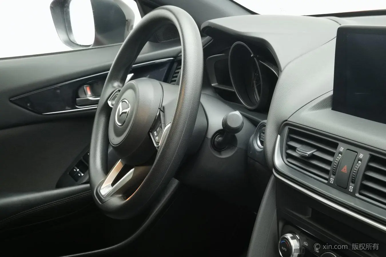 Mazda CX-4 2021 2.0L 2WD Blue Sky Explorer