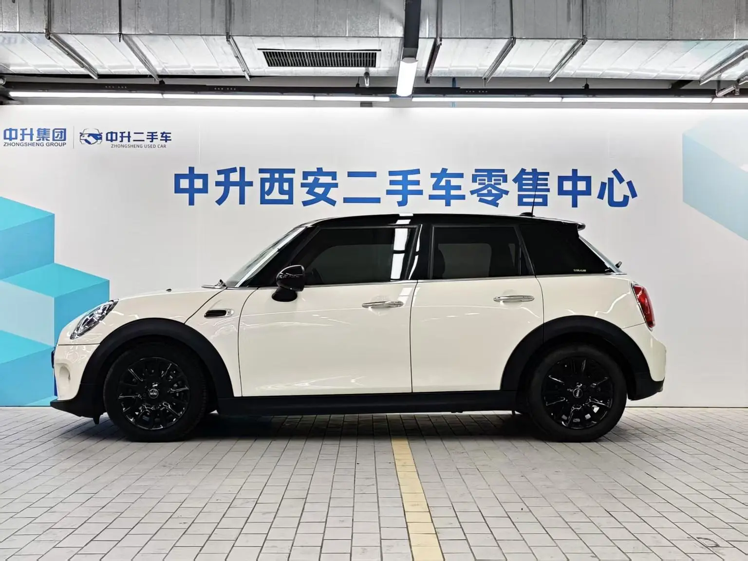 MINI MINI 2018 1.5T COOPER Classic 5