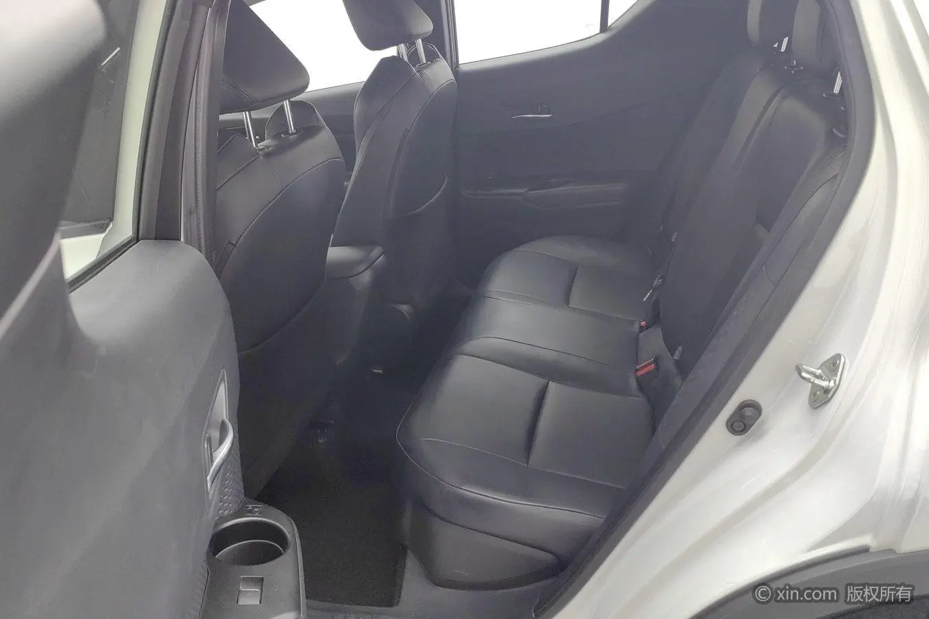 Toyota Izoa IZOA 2023 2.0L