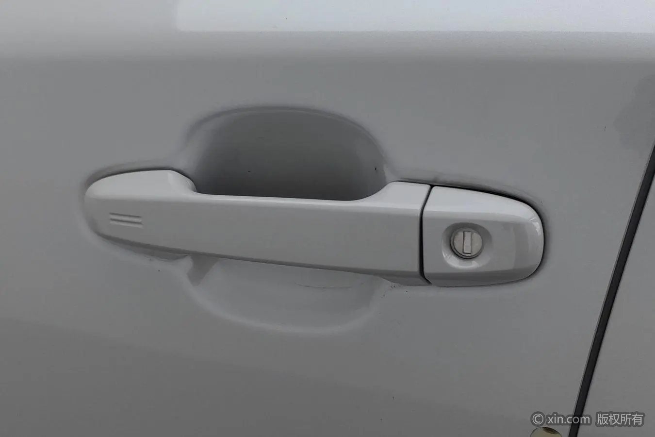 Toyota Izoa IZOA 2023 2.0L