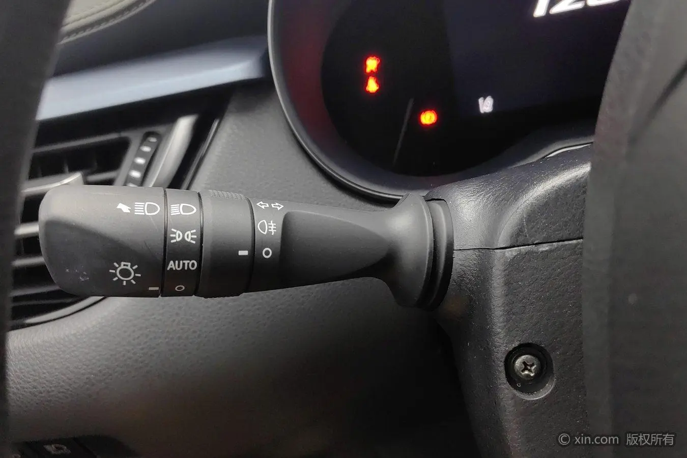 Toyota Izoa IZOA 2023 2.0L