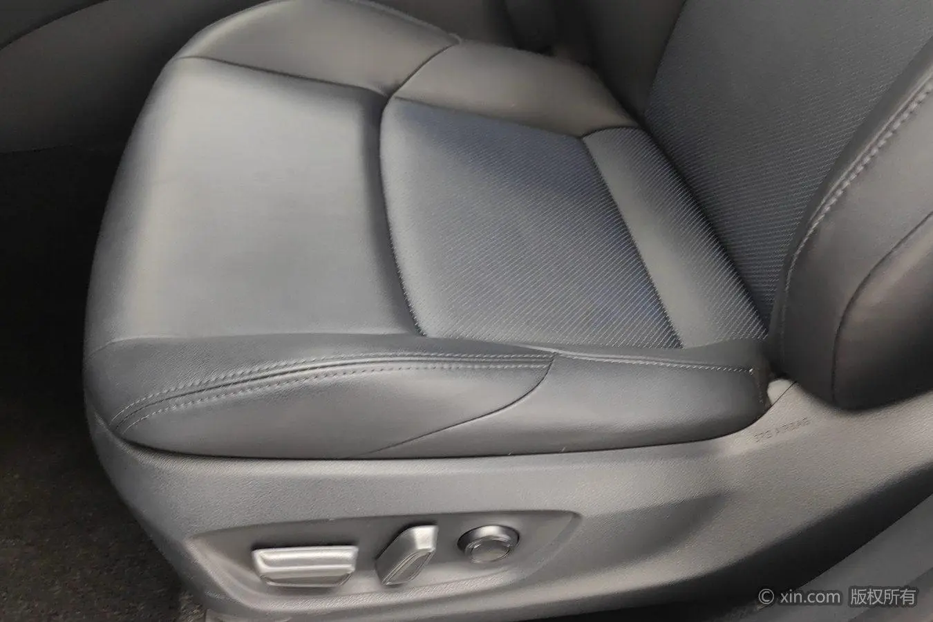 Toyota Izoa IZOA 2023 2.0L