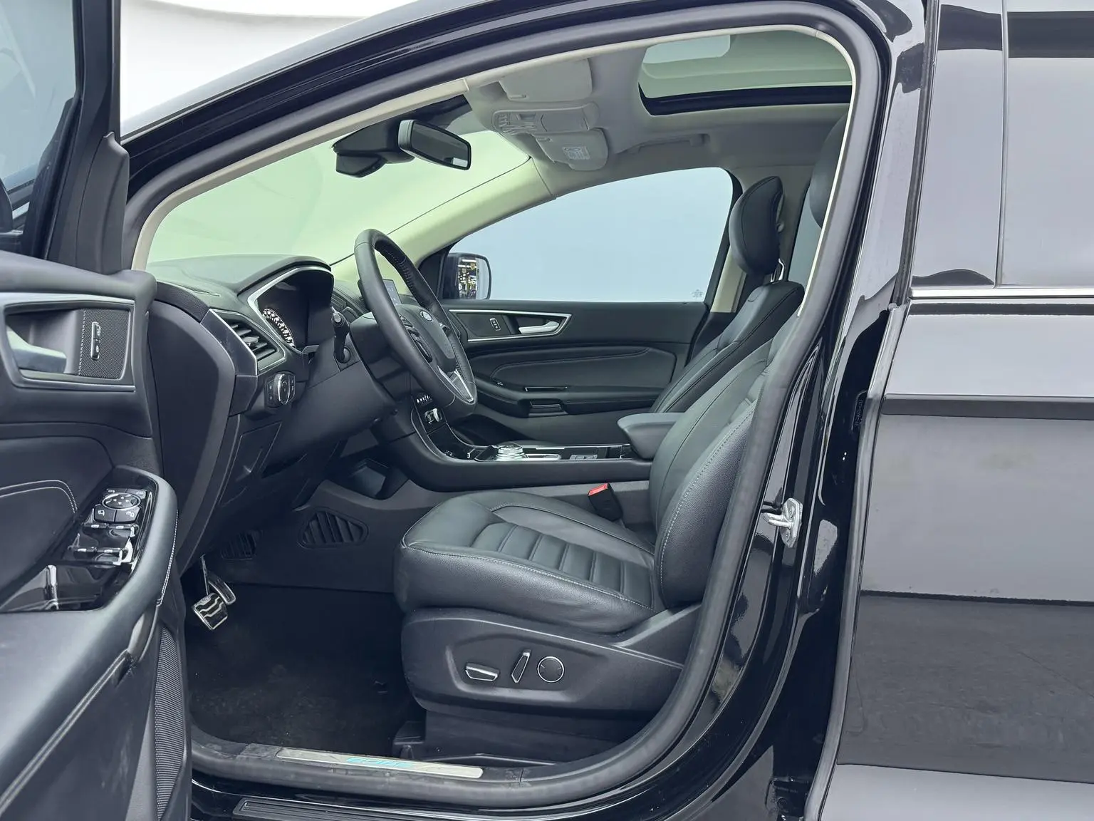 Ford Edge 2020 EcoBoost 245 2WD Sharp Luxury 7 seat