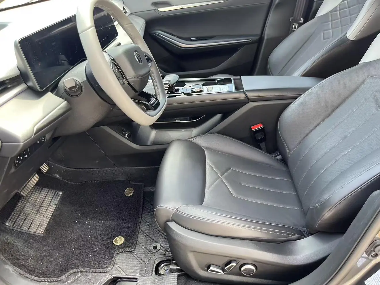 Changan Raeton PLUS 2023 1.5T DCT Luxury