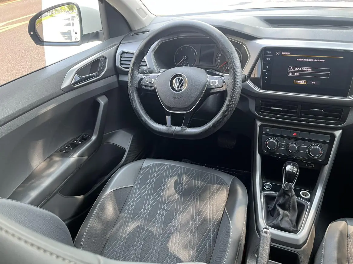Volkswagen T-Cross 2021 280TSI DSG Luxury