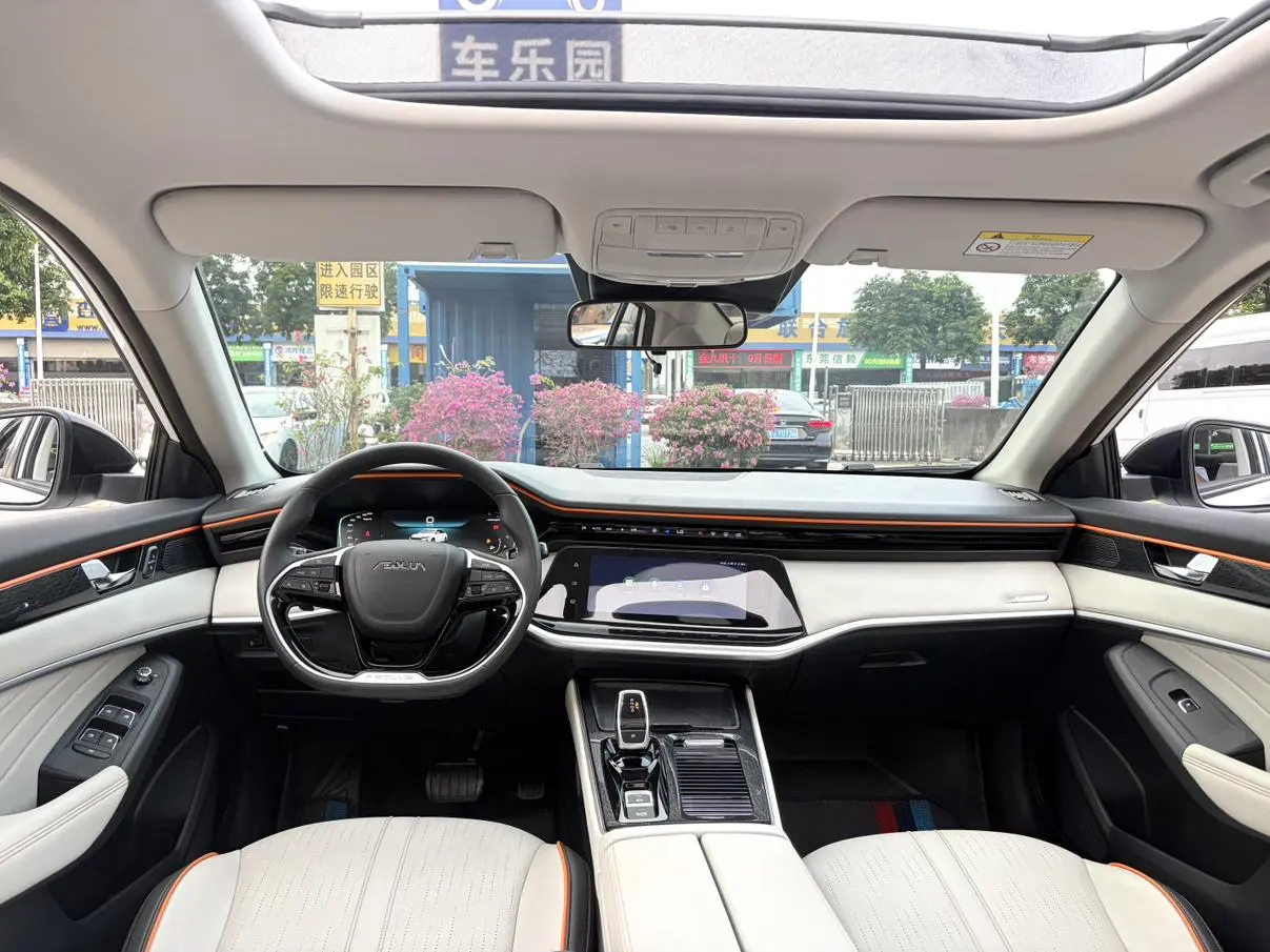 Dongfeng Aeolus Yixuan MAX 2021 1.5T