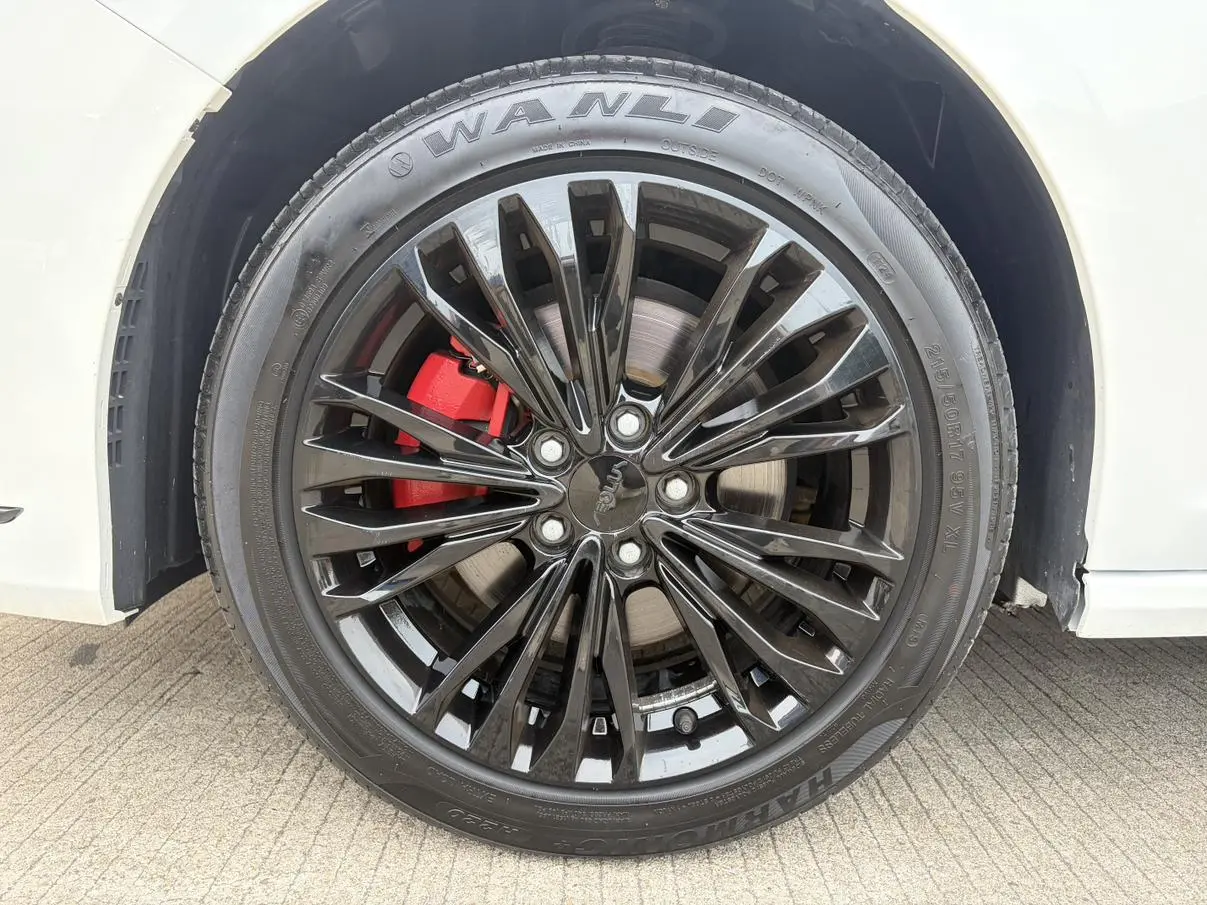 Dongfeng Aeolus Yixuan MAX 2021 1.5T