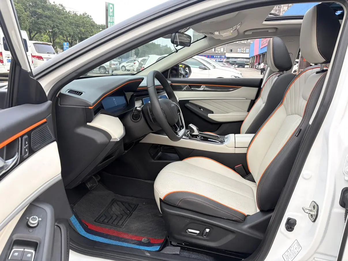 Dongfeng Aeolus Yixuan MAX 2021 1.5T