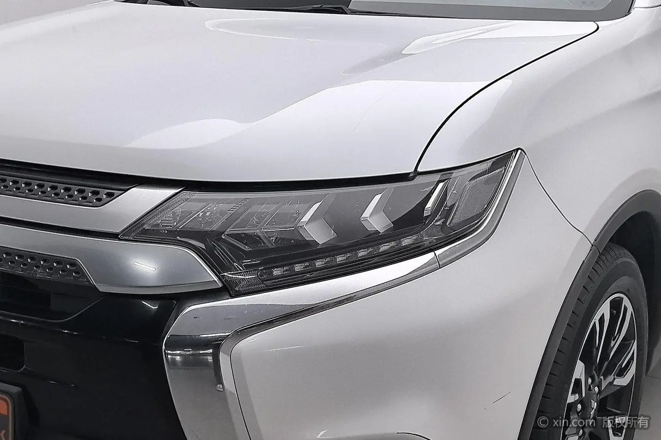Mitsubishi Outlander 2019 2.4L 4WD Yaris L 7 seat China VI