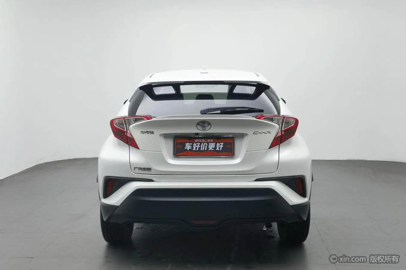 Toyota C-HR 2018 2.0L Sunroof China V