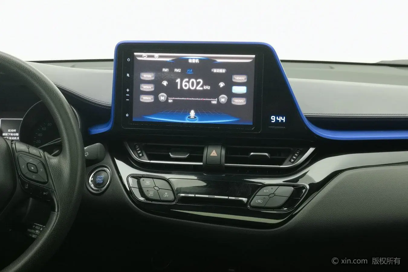 Toyota C-HR 2018 2.0L Sunroof China V
