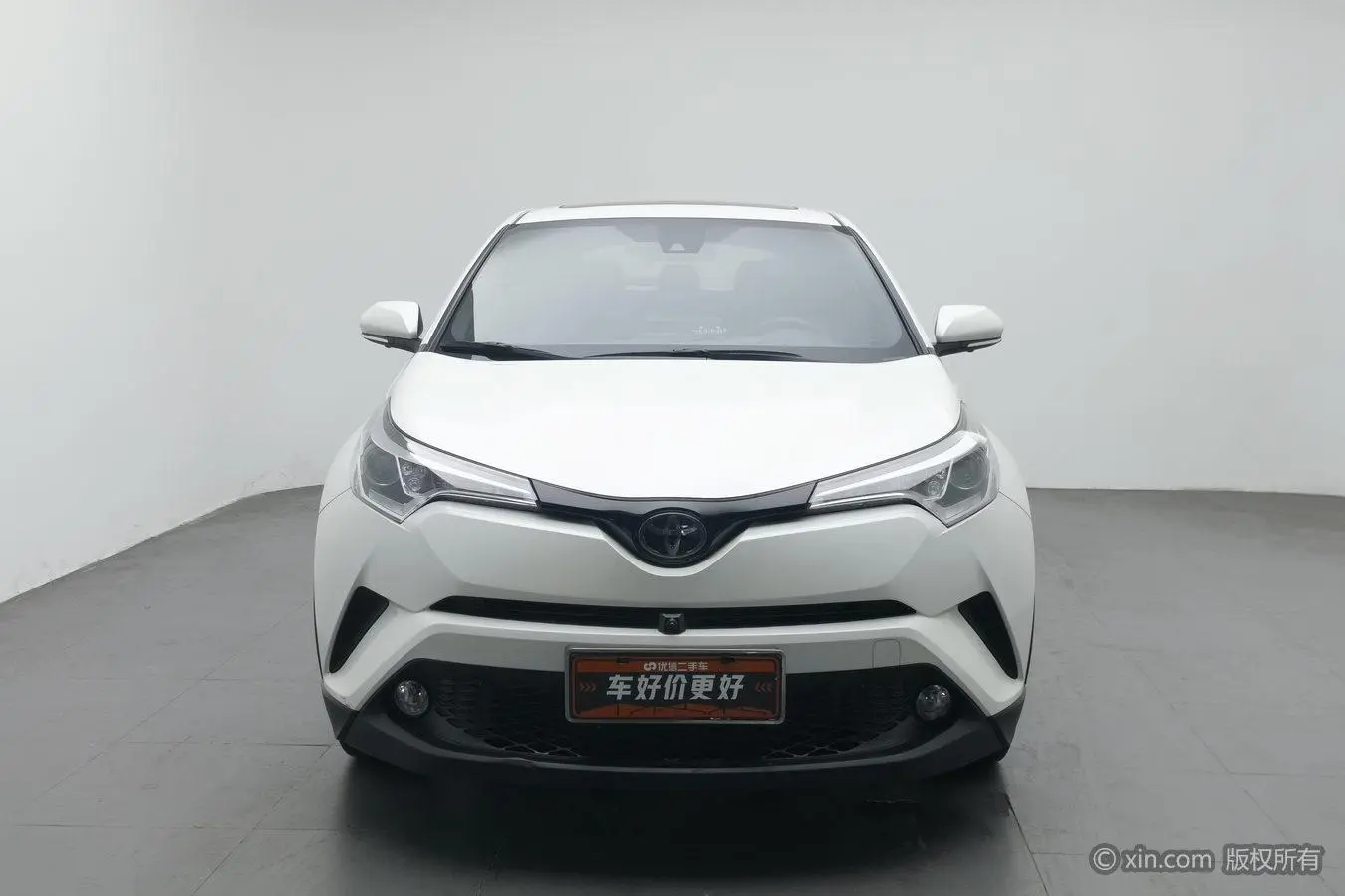 Toyota C-HR 2018 2.0L Sunroof China V