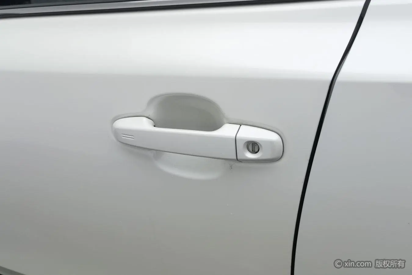 Toyota C-HR 2018 2.0L Sunroof China V