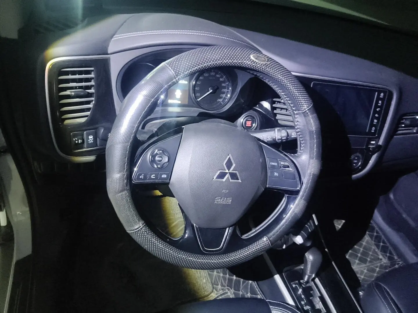 Mitsubishi Outlander 2020 2.0L 2WD Delight 5 seat