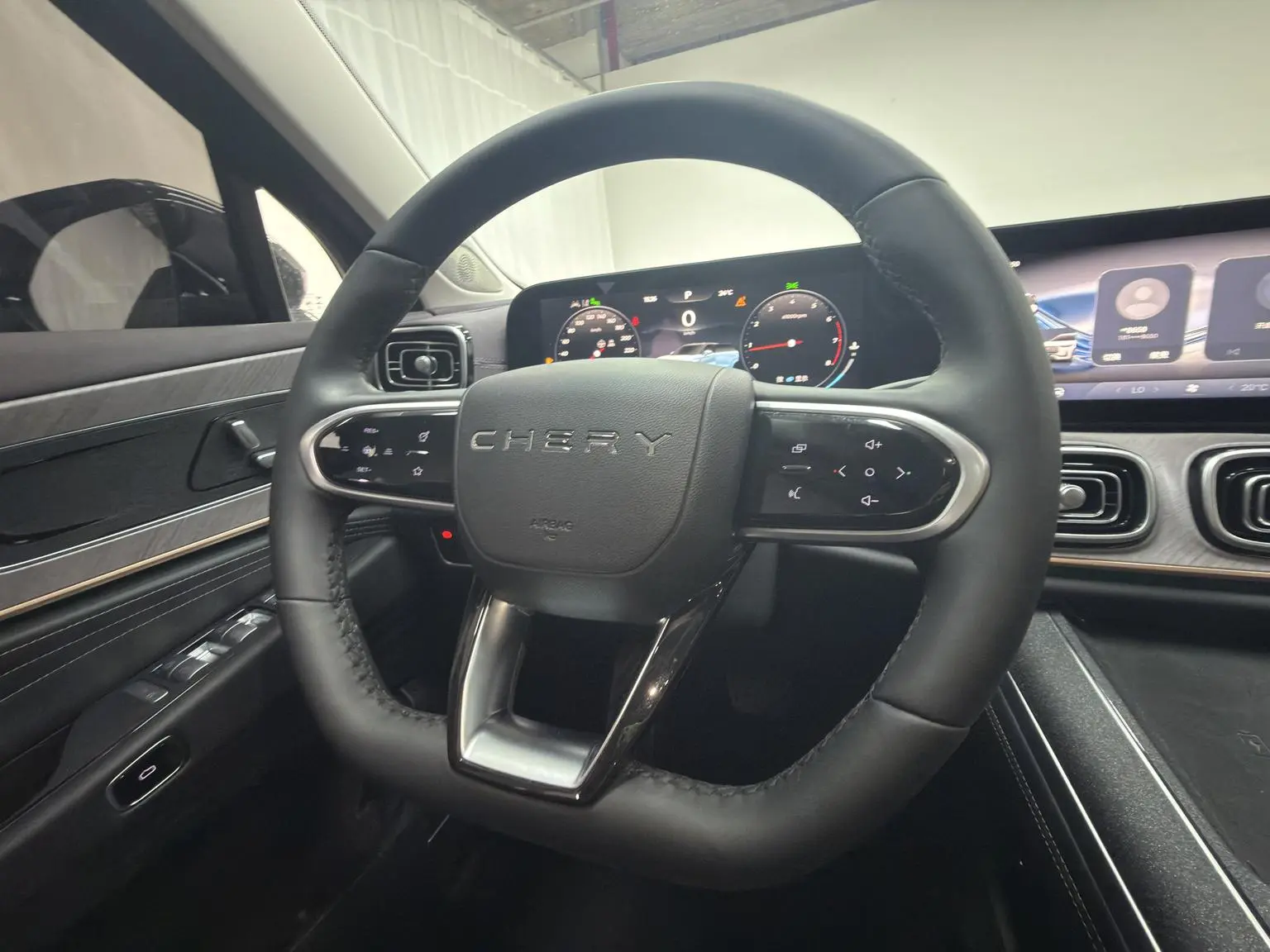 Chery Tiggo 9 2024 2.0T DCT 2WD Comfort Premium