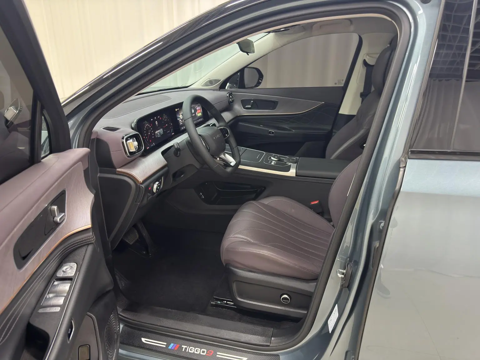Chery Tiggo 9 2024 2.0T DCT 2WD Comfort Premium