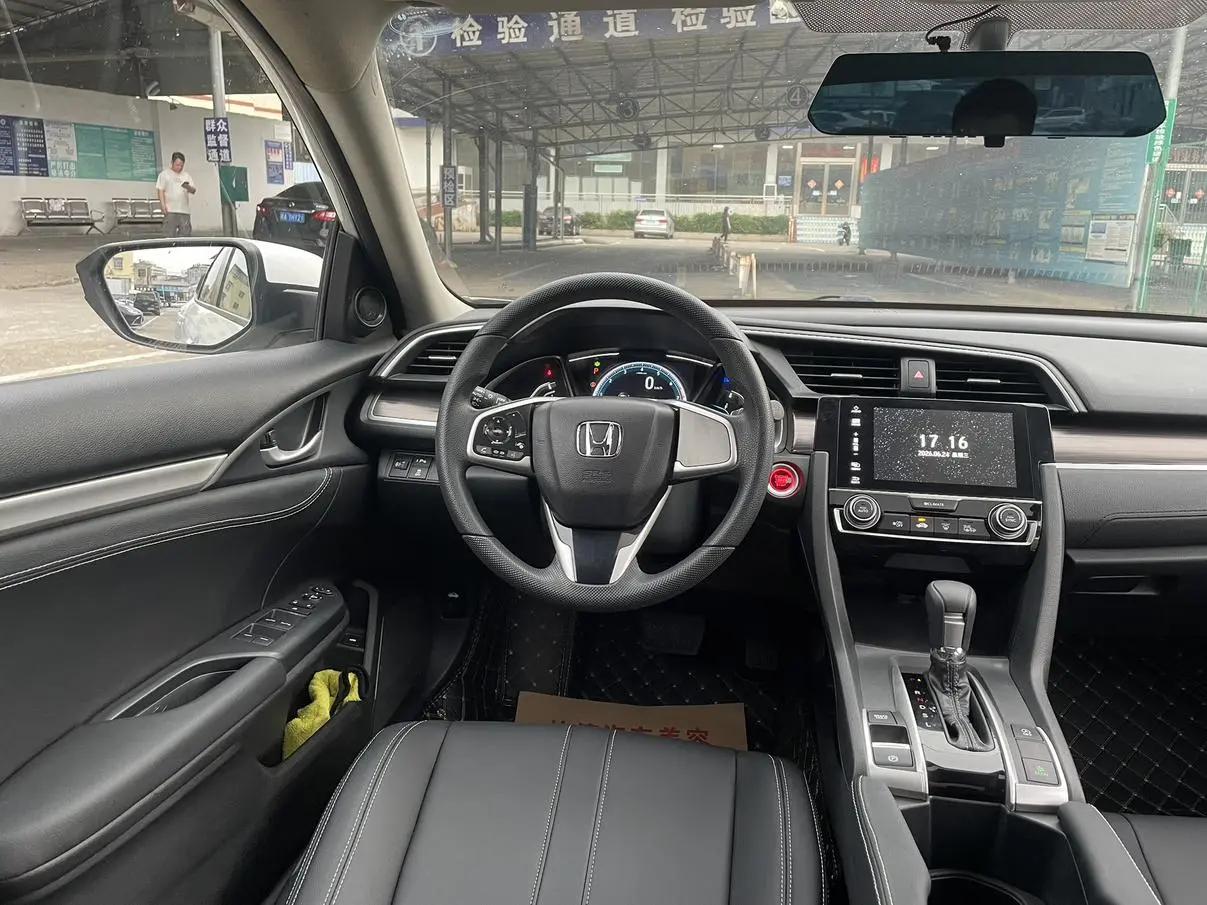 Honda Civic 2019 220TURBO CVT Dynamic Dynamic China VI