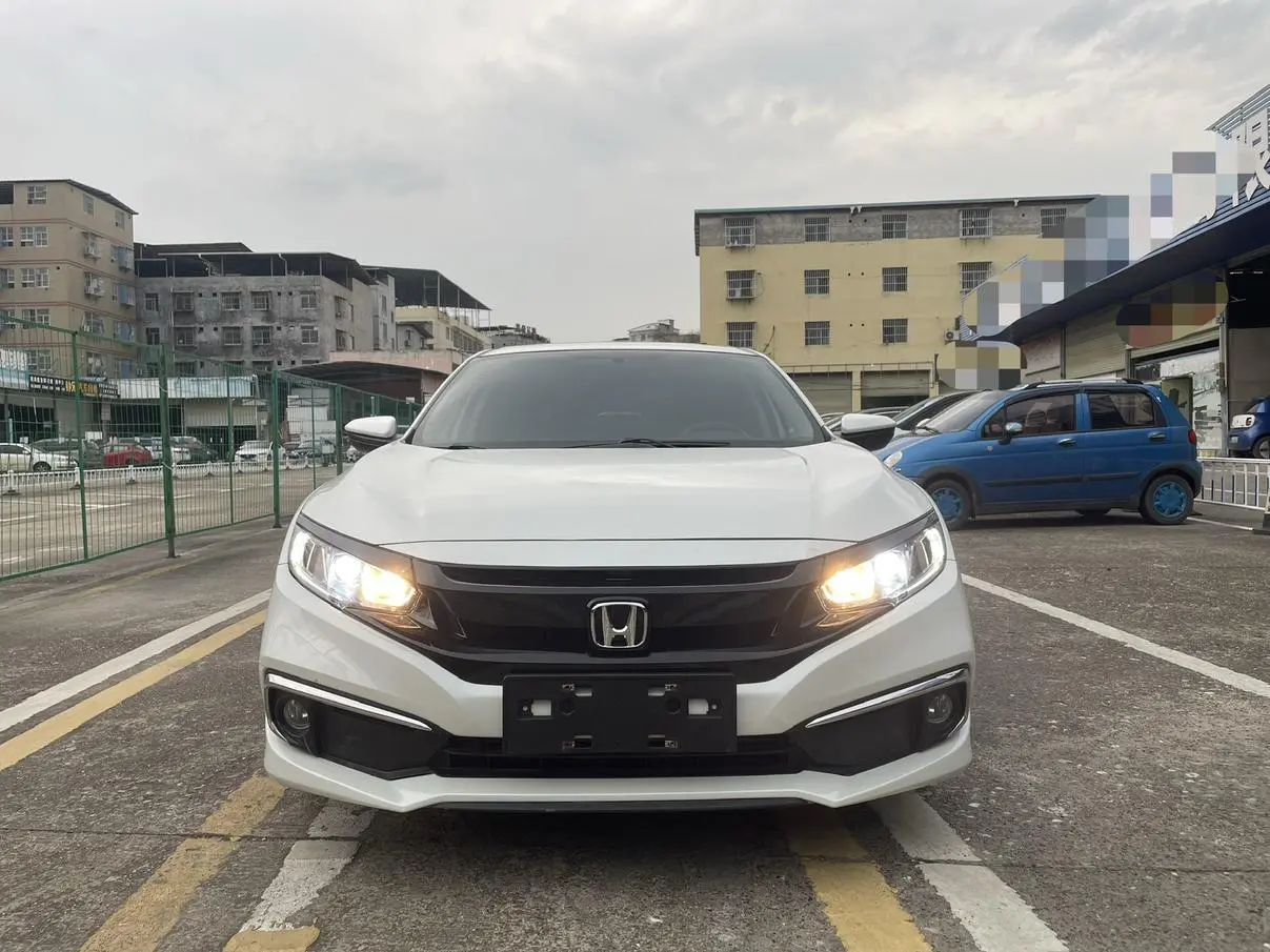 Honda Civic 2019 220TURBO CVT Dynamic Dynamic China VI