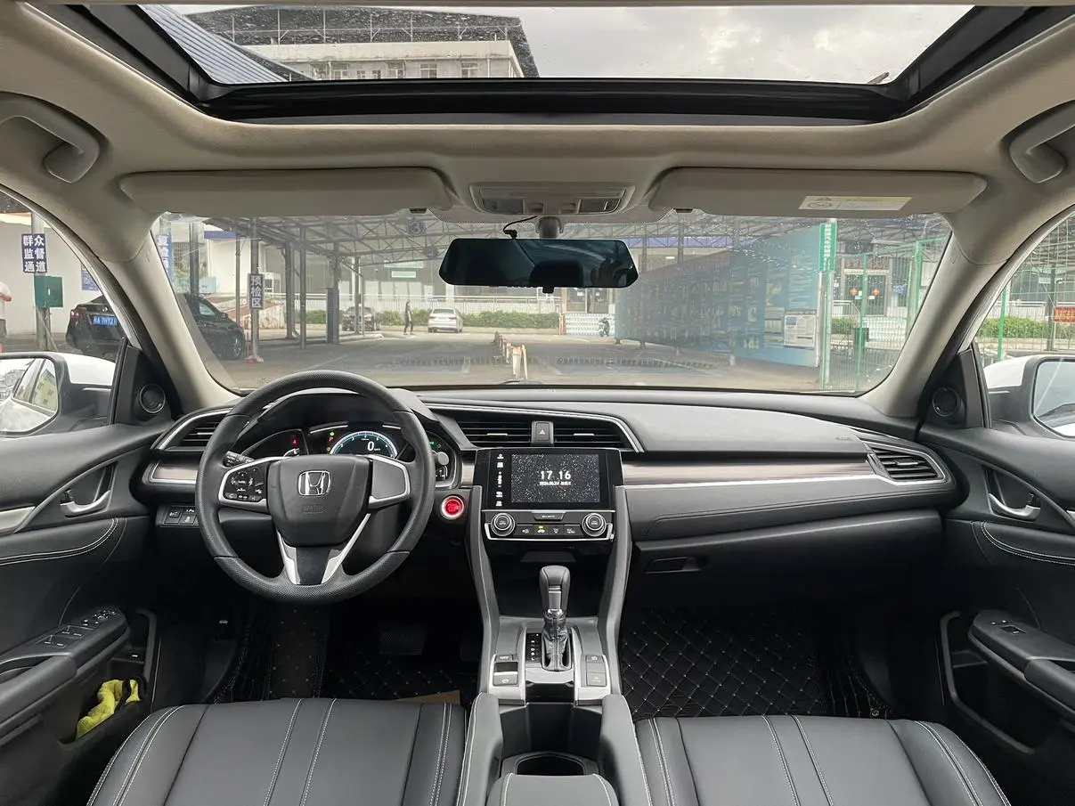 Honda Civic 2019 220TURBO CVT Dynamic Dynamic China VI