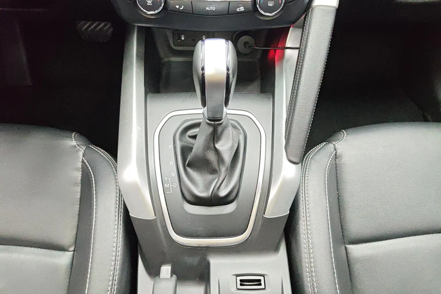 Renault 2019 SCe200 Auto 2WD Smart Anniversary China VI