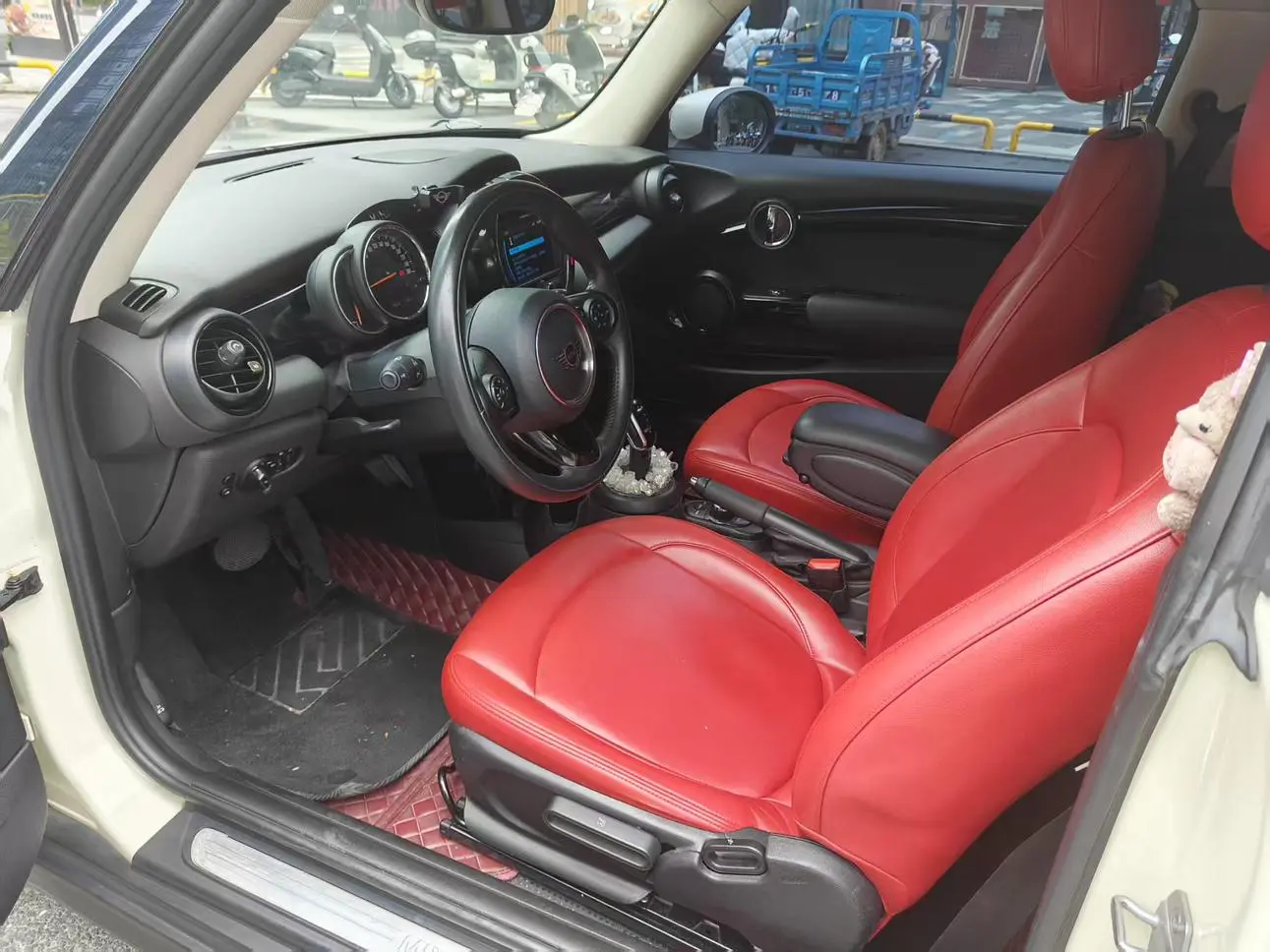 MINI MINI 2018 1.5T ONE PLUS