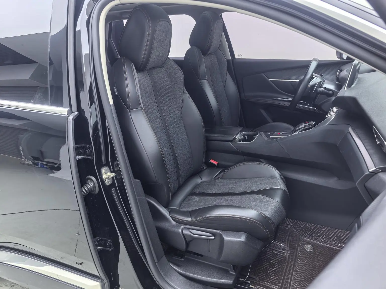 Peugeot 5008 2019 360THP 5 seat Elite
