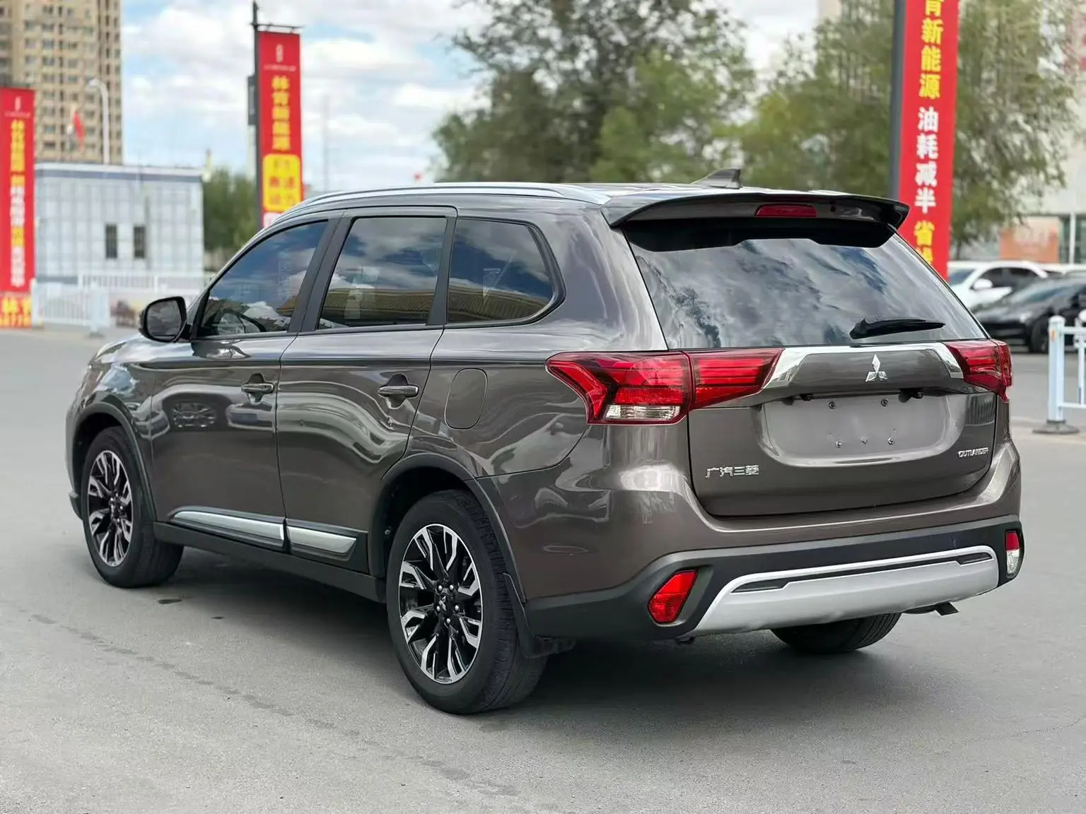 Mitsubishi Outlander 2020 2.0L 2WD Delight 5 seat