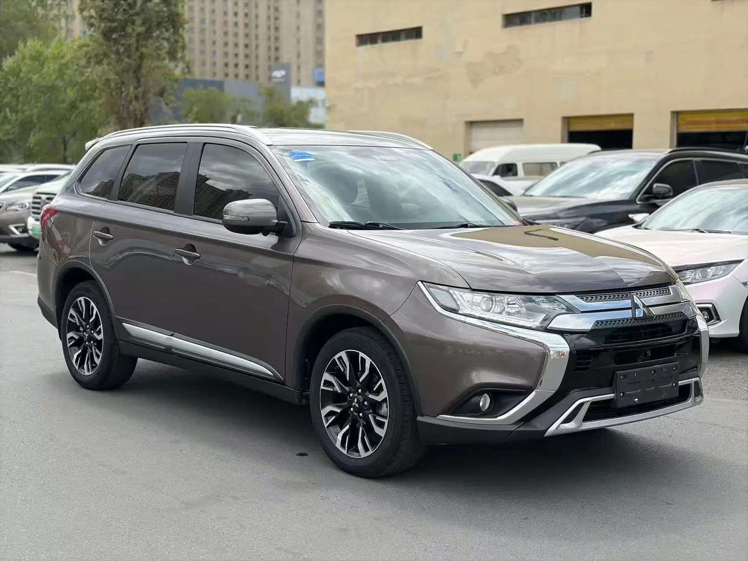 Mitsubishi Outlander 2020 2.0L 2WD Delight 5 seat