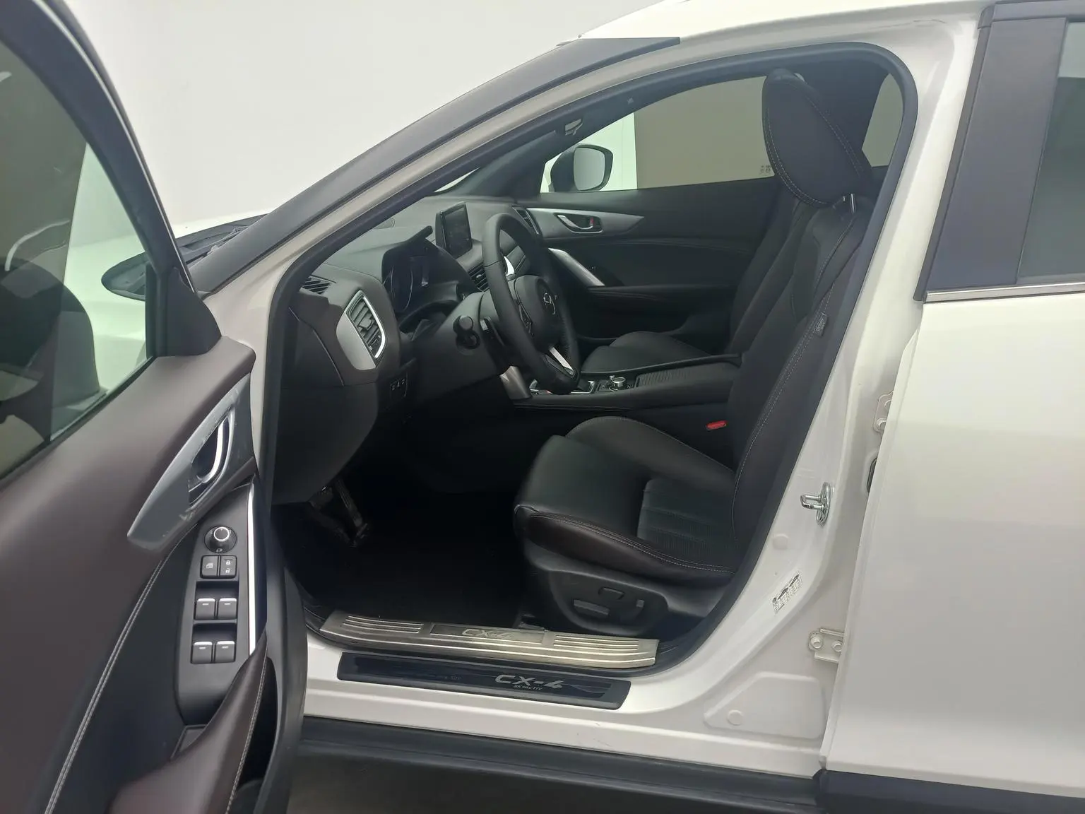 Mazda CX-4 2018 2.0L Auto 2WD Blue Sky Leading China VI