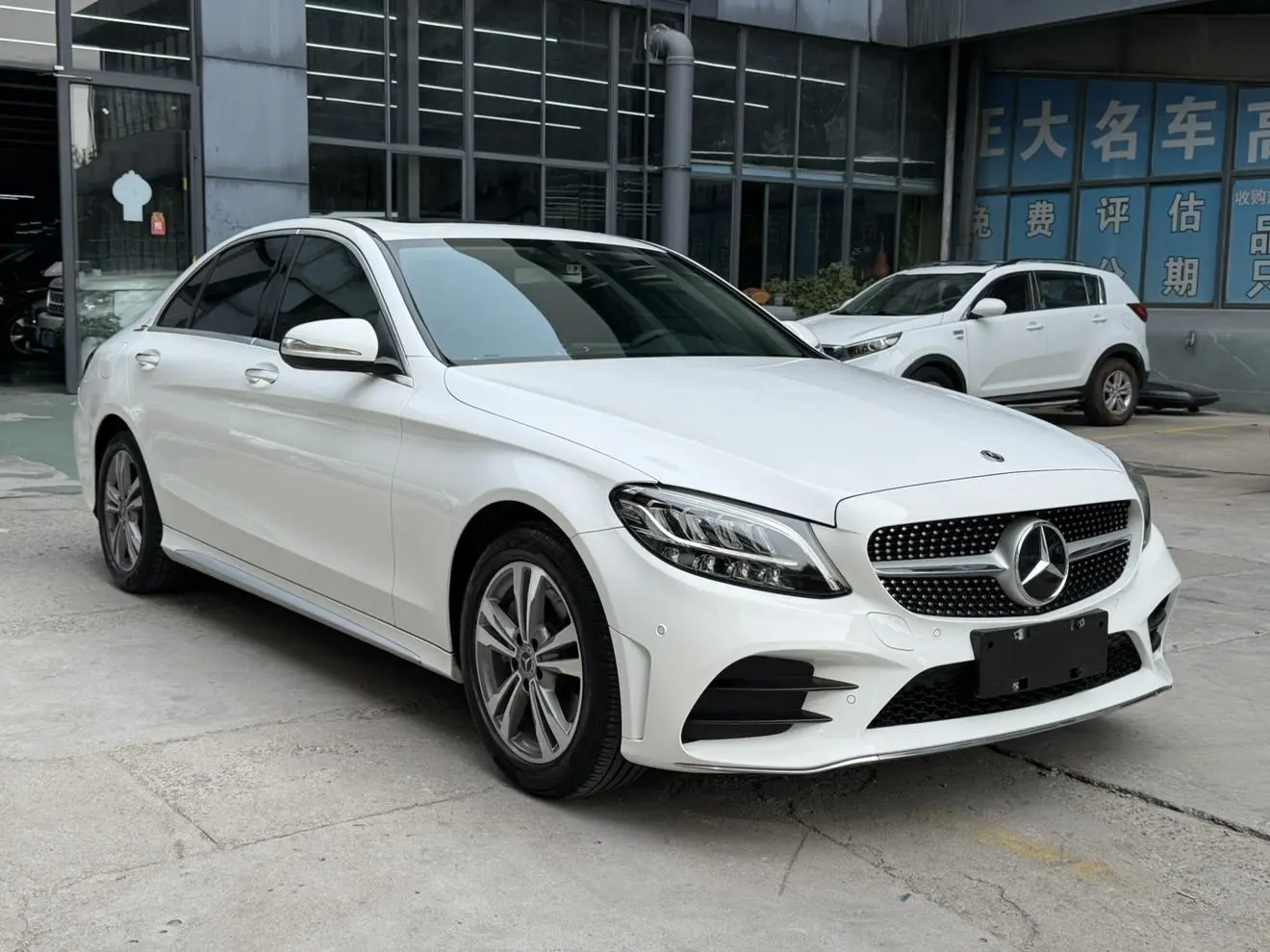 Mercedes-Benz C Class 2020 C 200 L Fashion Sport