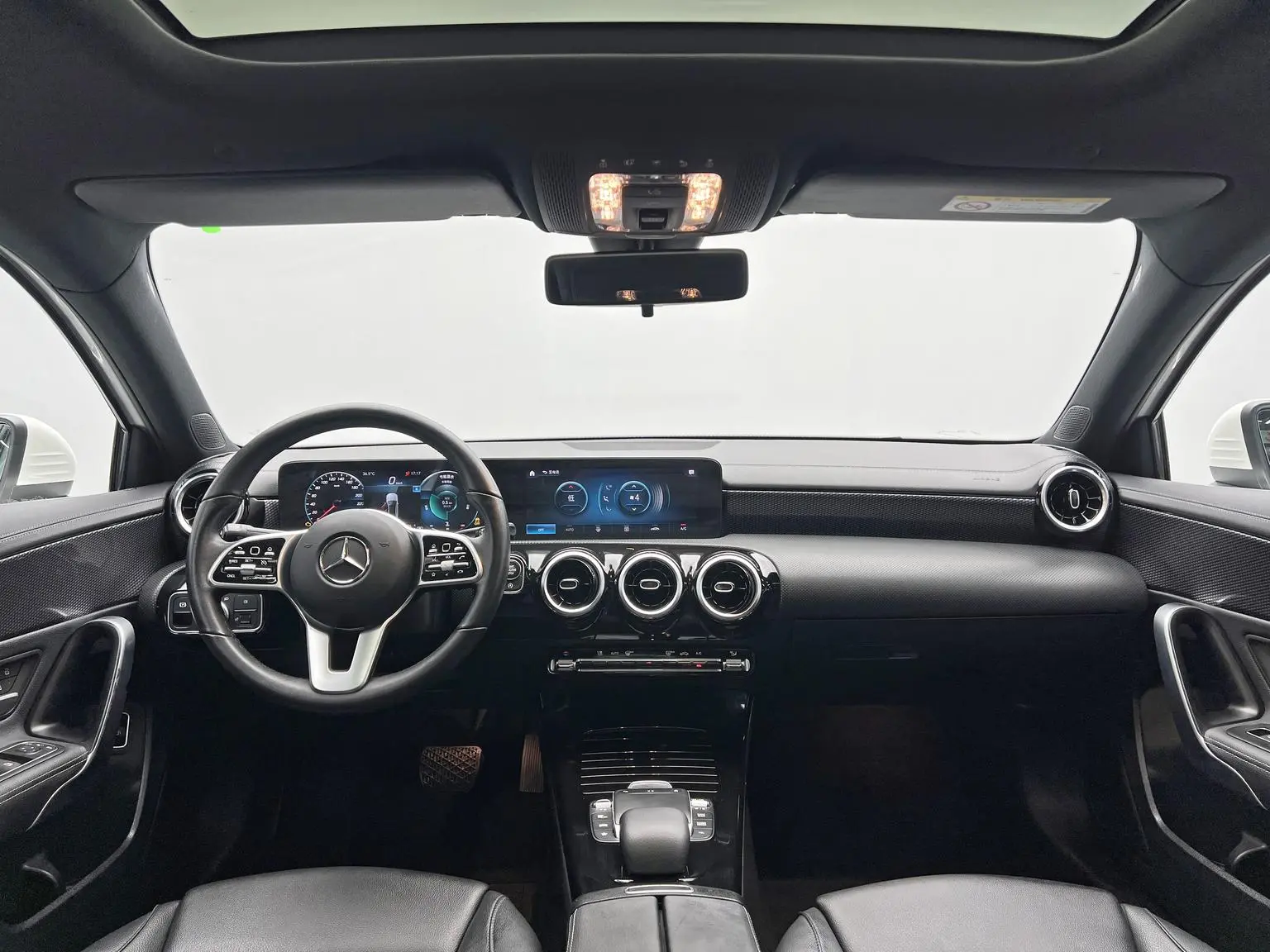 Mercedes-Benz A Class 2021 A 200 L Sport Sedan Dynamic