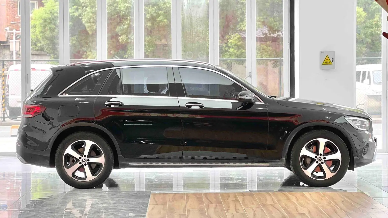 Mercedes-Benz GLC 2022 Facelift GLC 260 L 4MATIC Dynamic