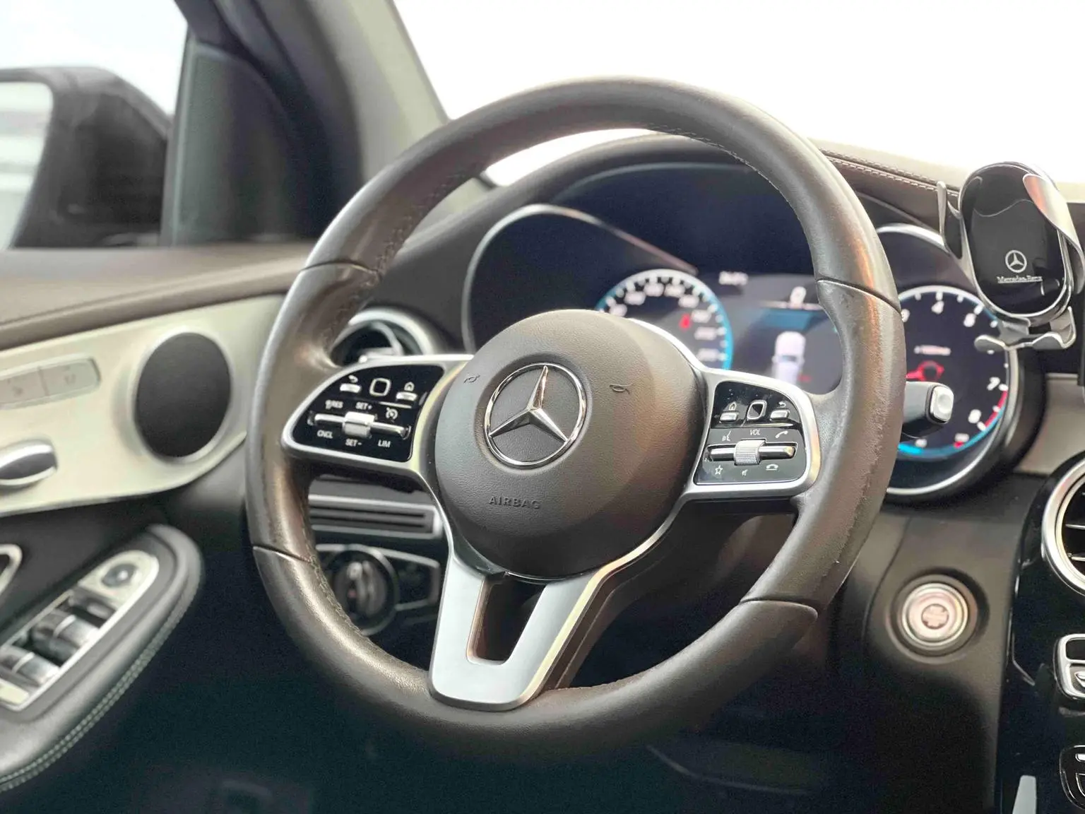 Mercedes-Benz GLC 2022 Facelift GLC 260 L 4MATIC Dynamic