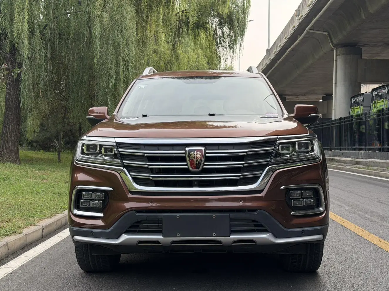 Roewe RX8 2018 30T Smart Connected 2WD Flagship