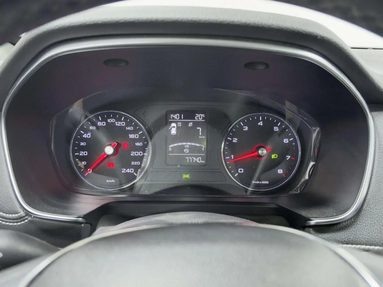 Roewe RX5 2018 20T 2WD Manual Connected Smart Premium