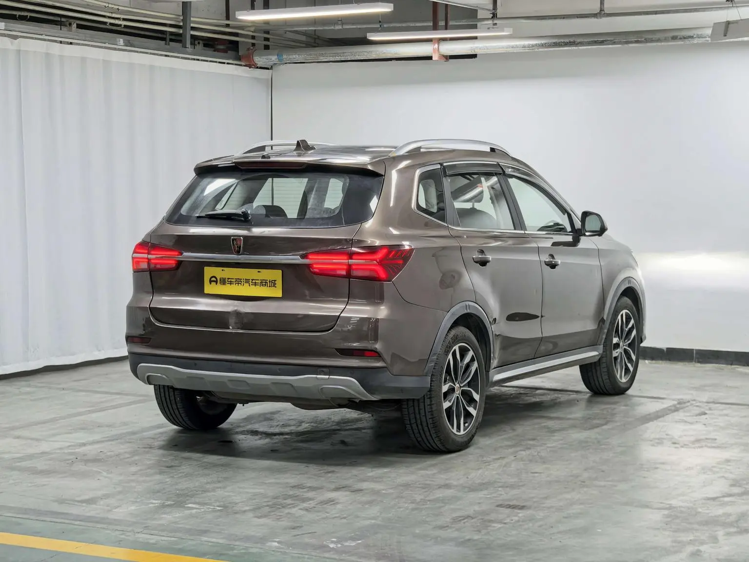 Roewe RX5 2018 20T 2WD Manual Connected Smart Premium