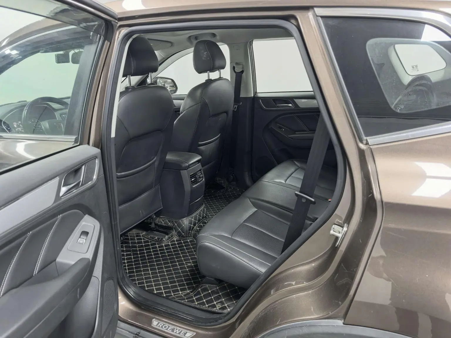 Roewe RX5 2018 20T 2WD Manual Connected Smart Premium