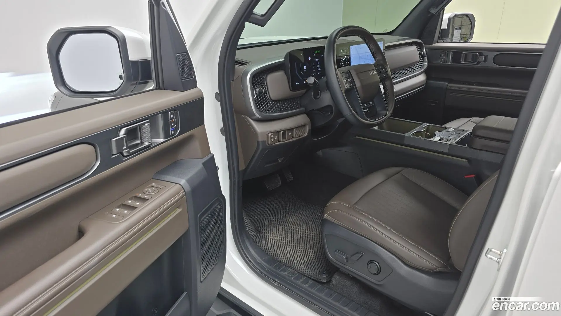 Kia Tasman 2.5T Gasoline 4WD