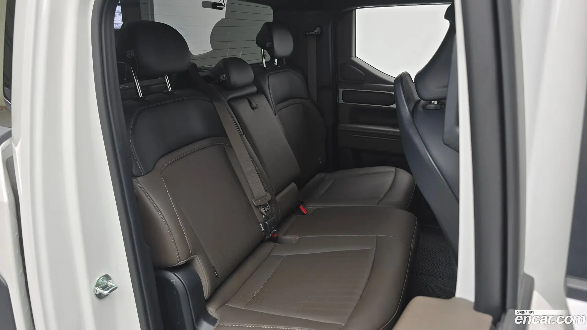 Kia Tasman 2.5T Gasoline 4WD