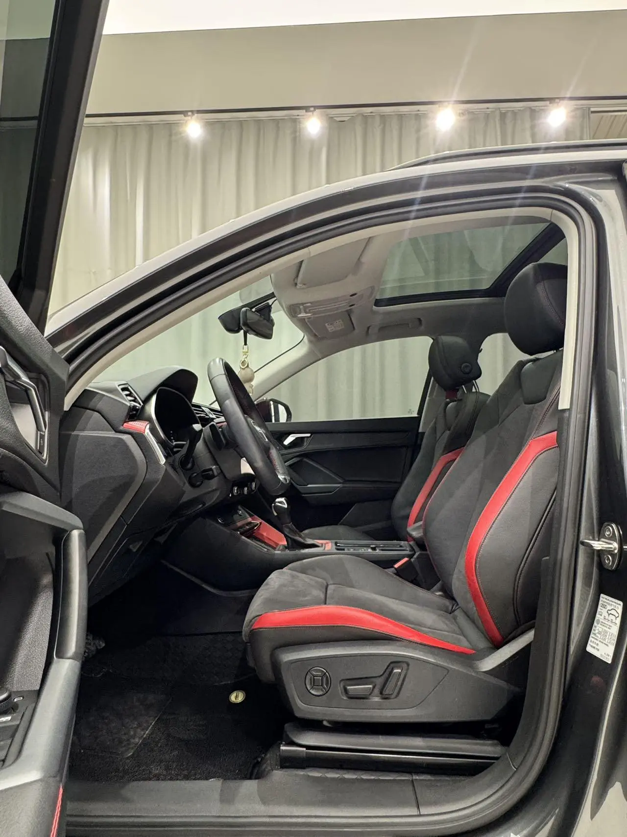 Audi Q3 2022 35 TFSI Dynamic Fashion