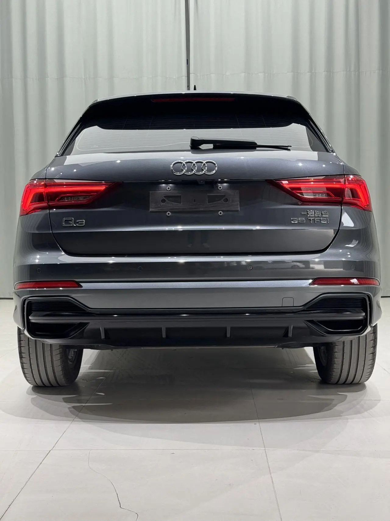 Audi Q3 2022 35 TFSI Dynamic Fashion
